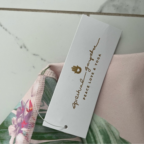 Spiritual Gangster tropical leggings - Picture 3 of 4